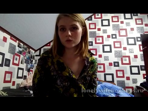 ❤️ Ardayga timaha cad ee da'da yar ee ka yimid Ruushka wuxuu jecel yahay dicks waaweyn. %so.pornofilmtv.ru ❌❤